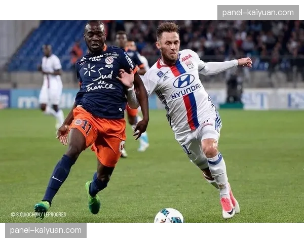 续约进展:朗斯与队长福法纳就续约两年达成原则性一致 续约进展:朗斯与队长福法纳就续约两年达成原则性一致